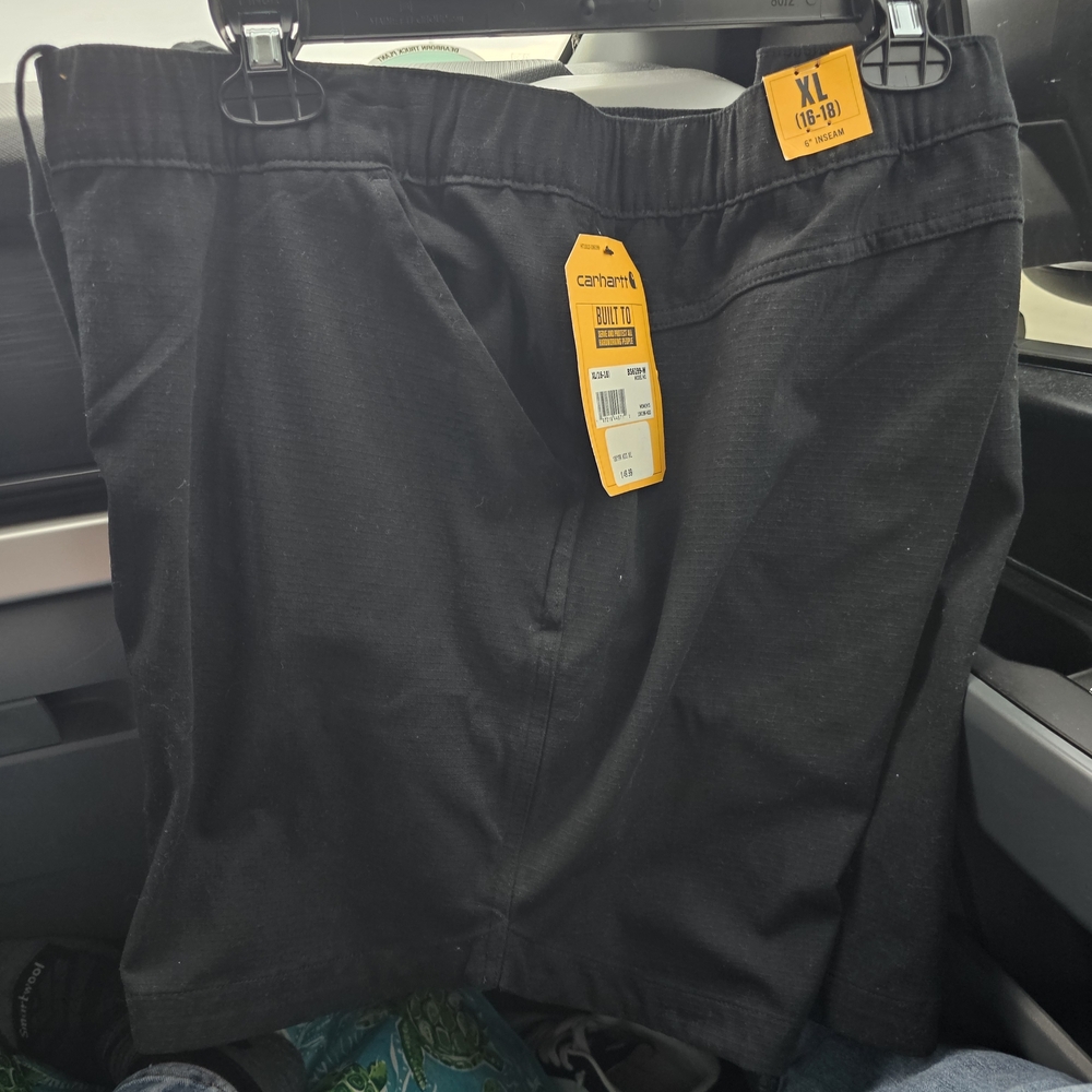 Carhartt Women's Black Cargo Shorts